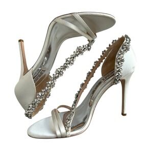 Badgley Mischka Sz 9 White Satin Strappy Heels Rhinestones Leather Sole Stiletto